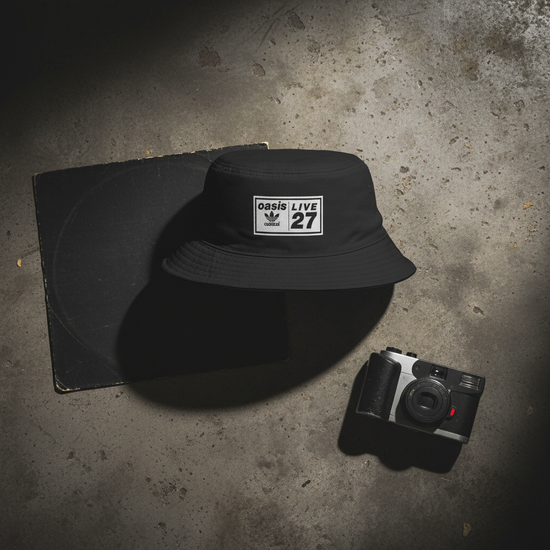 Black - Flat Lay